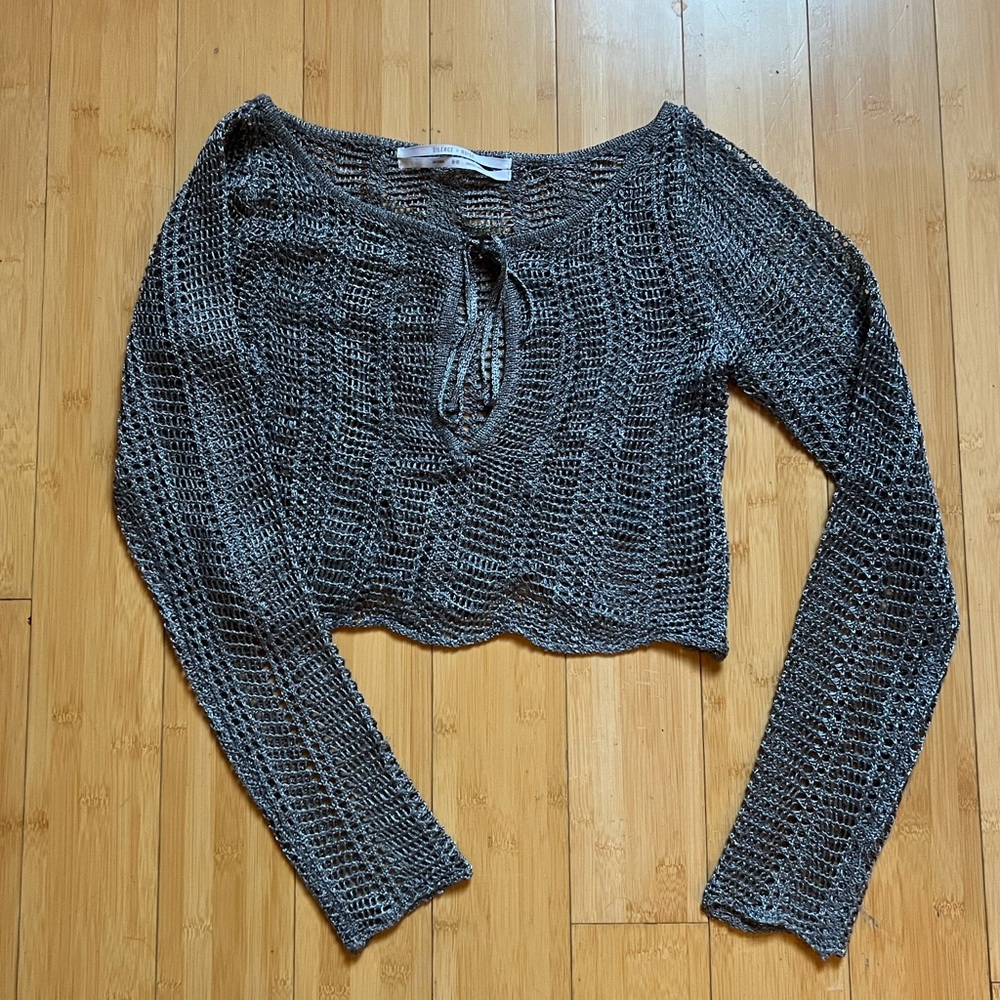Urban Outfitters / Silence + Noise Mia Open-Knit Reversible Sweater - Grey
